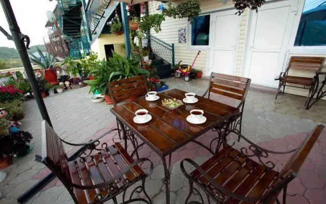 Rameliya Guest House