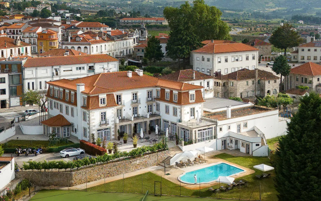 Отель Forrester Essence Douro Hotel