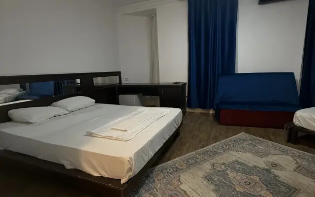 Emilia Residence Apartment hotel · Batumi — photo 8