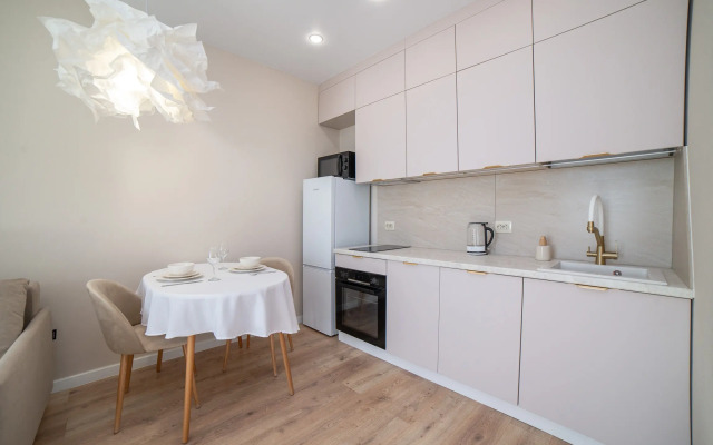 Квартира Евро 2К BeGuest с балконом на Шаумяна 28