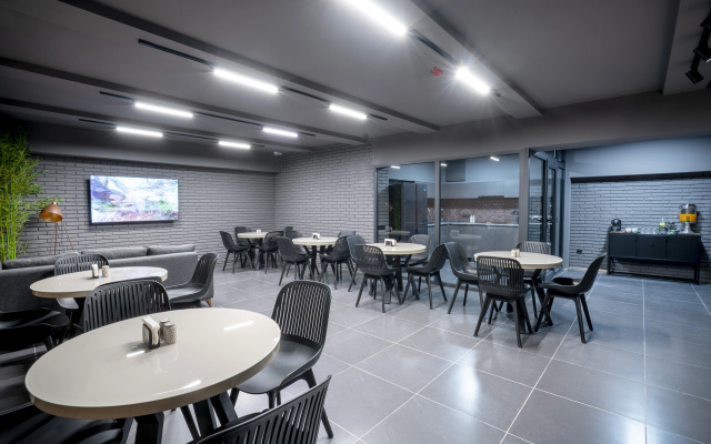 Restaurant · Tbilisi — photo 32
