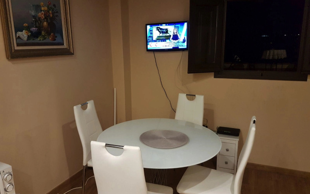 Апартаменты Cozy Perfect Situation - Metro Center