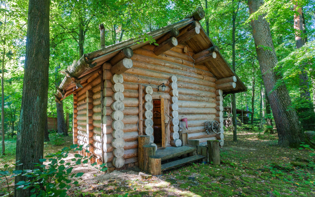 Гостиница Лесная Слобода в Звенигороде отзывы, цены и фото номеров - забронировать гостиницу Лесная Слобода онлайн Звенигород вид на фасад