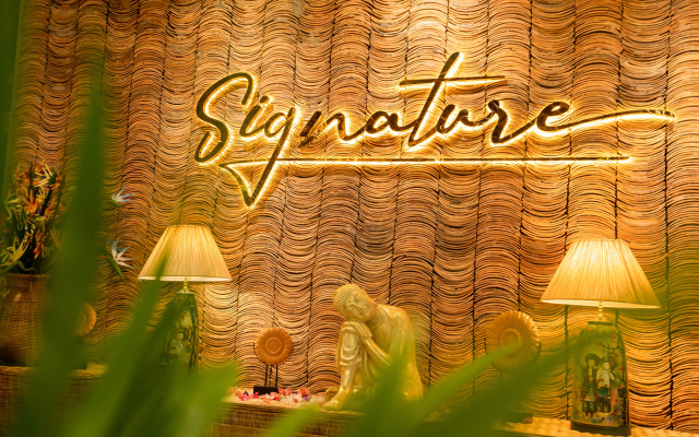 Отель The Signature Nha Trang
