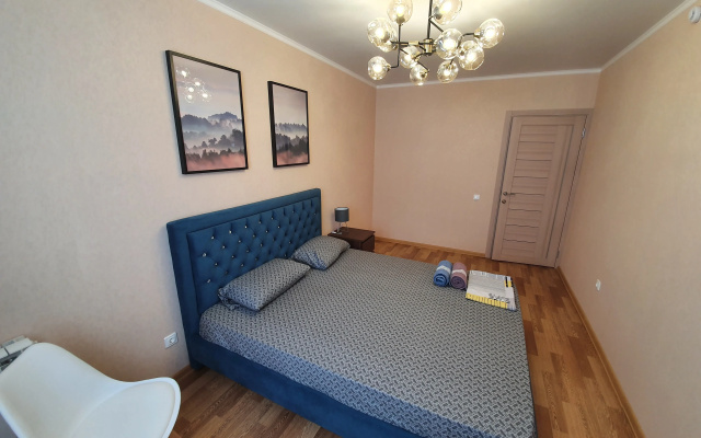 Квартира Виталий HouseRent Трёхкомнатная по ул. Рината Галеева,35