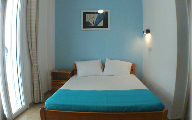 Апарт-отель L.A. Aeolus Apartments and Studios