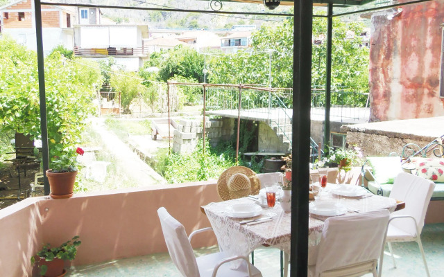 Гостевой Дом Holiday Home Capitain's House Podgora