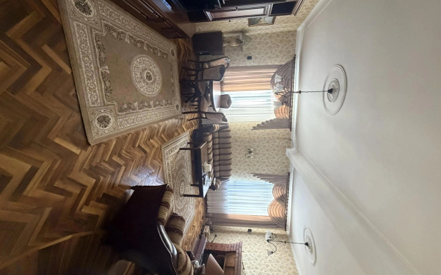 Квартира Сталинка в центре Пскова