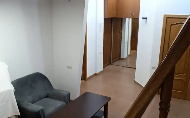Апартаменты RentInnYerevan Nalbandyan 27