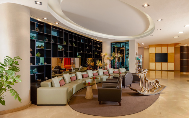 Отель Mercure Москва Павелецкая