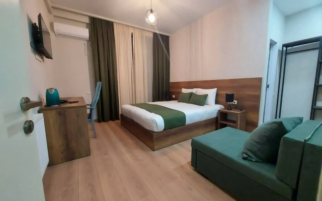 Guest rooms · Kutaisi — photo 8