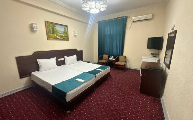 Отель Grand Silk Road Hotel