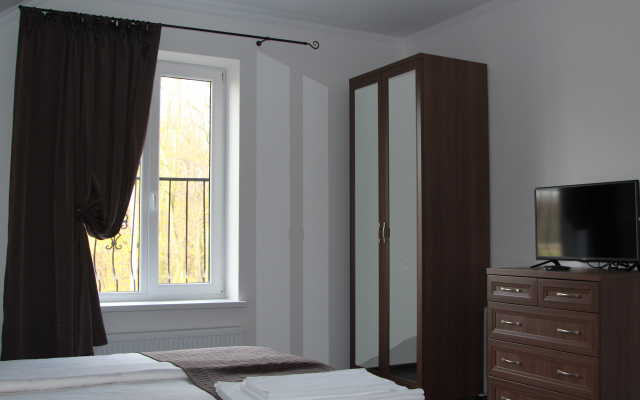 Guest House 'Flagman'