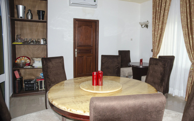 Отель Beach Sand Hotel & Resort