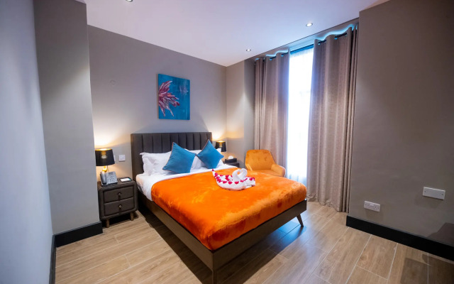 Отель Sincerely Yours Suites and Serviced Apartments