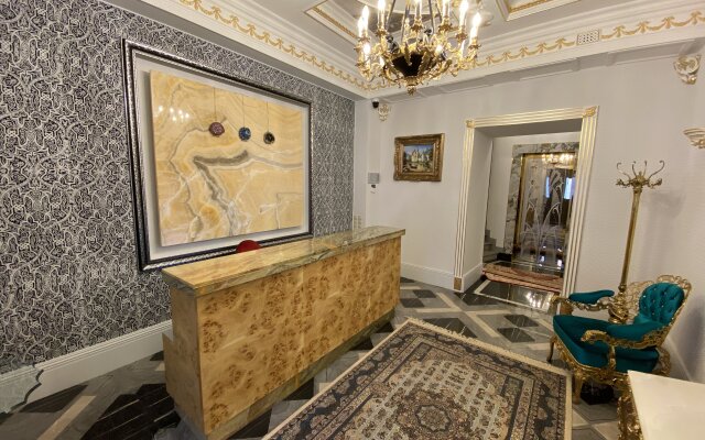 Nabat Palace Arbat в Москве отзывы, цены и фото номеров - забронировать гостиницу Nabat Palace Arbat онлайн Москва вестибюль