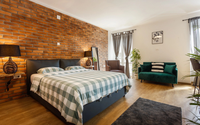 Отель Central Rijeka Apartments