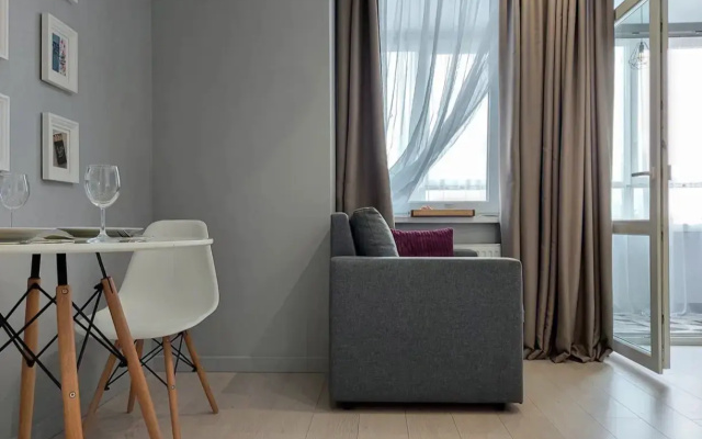 Na Ulitse Azina 22/2 Apartment