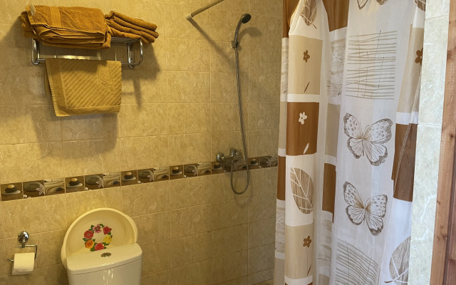 U F.I.M.K.I Guest House