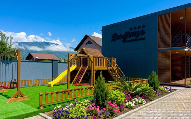 Курортный отель SEA HOUSE ECO FAMILY HOTEL 4*
