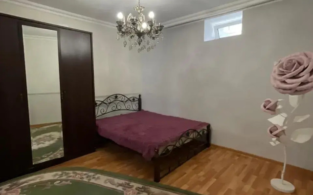 Частный дом Оскара 40Д