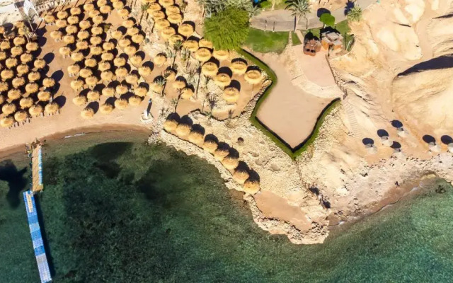 Отель Swissotel Sharm El Sheikh Aqua Hotel
