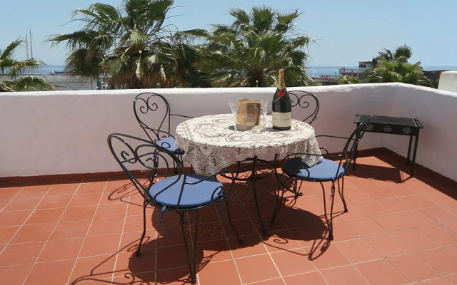 Апартаменты Puerto Marina Beach Apartamentos