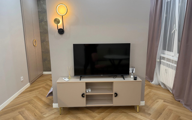 Квартира Laura Apart 38