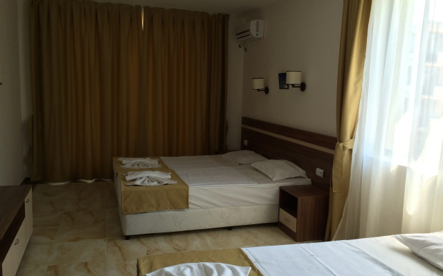 Hotel Palm Residence
