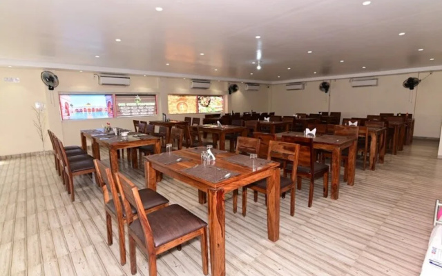 Отель The Byke Niranjana Resort