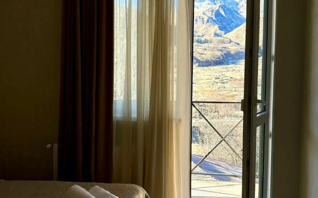 Отель Kazbegi Inn