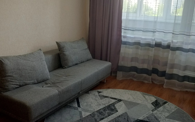 Квартира с 2 Спальными Местами в Центре Левобережья Омска