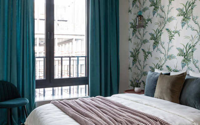 Квартира Moscow Deluxe Apartments Silver Fountain