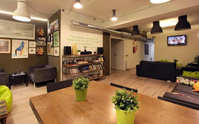 Хостел Gracia City by Arc House