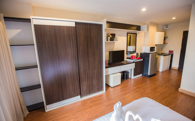 Апартаменты ZEN Rooms Soi Chom Chan