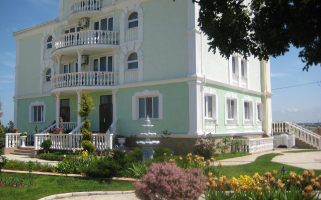 hotelImage