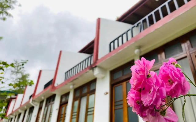 Курортный отель The Tea Tree Resort