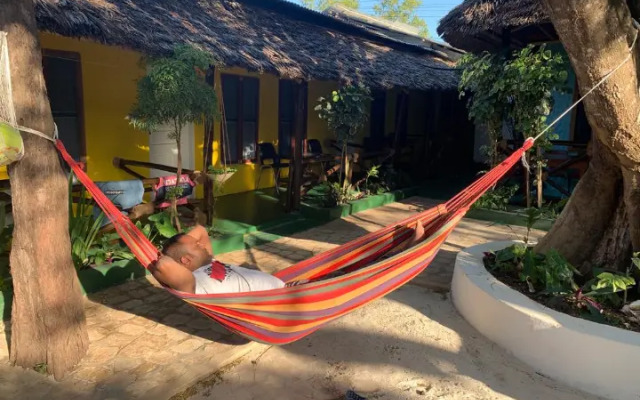 Бунгало Spice sea beach house & restaurant