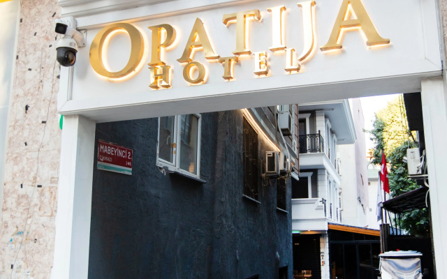 Opatija Hotel