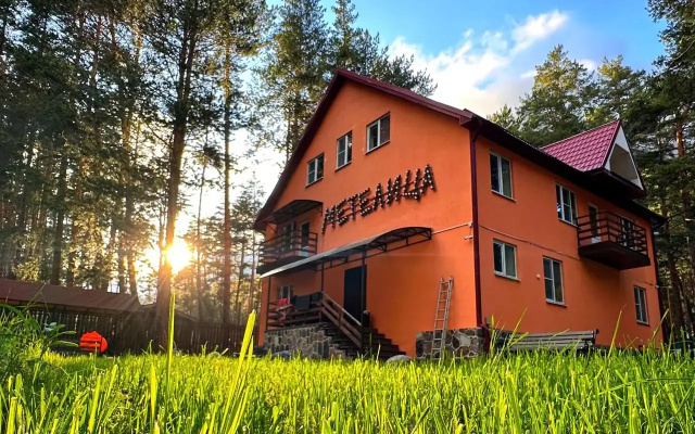 Мини-Отель Метелица