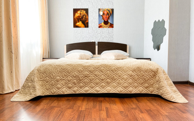 Yevrotreshka Vozle ZhD Vokzala Apartments