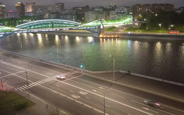Квартира Двухкомнатная с Красивым видом на набережную и "Москва сити"