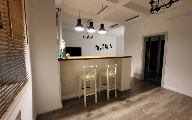 Апартаменты Bright Apartment