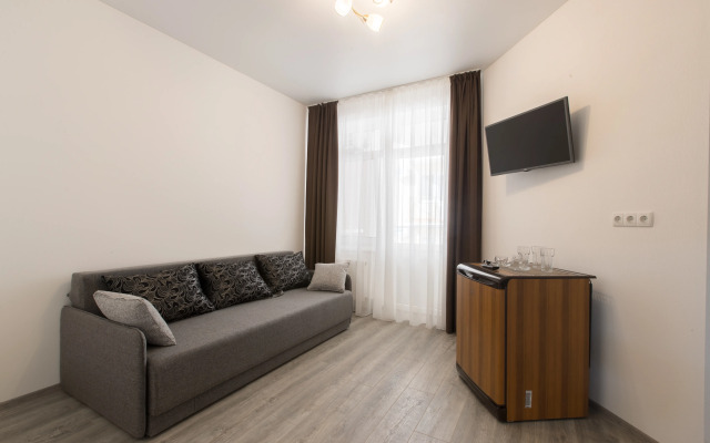 Iguana Guest House