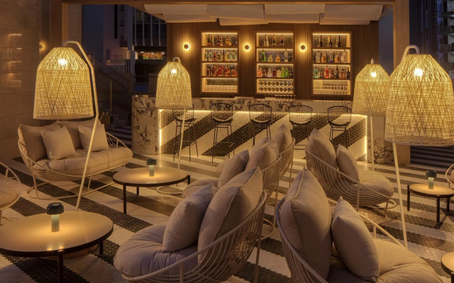 Отель Hyde Dubai
