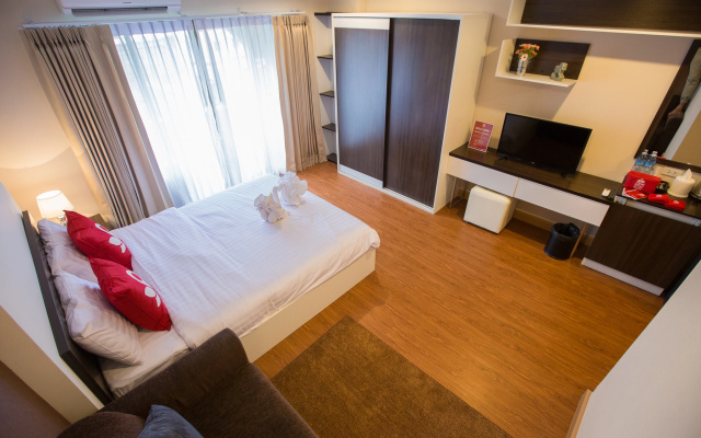 Апартаменты ZEN Rooms Soi Chom Chan