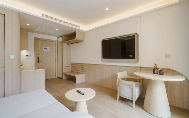 Апартаменты Pool View Condo 2204 Wyndham Garden Naithon Phuket