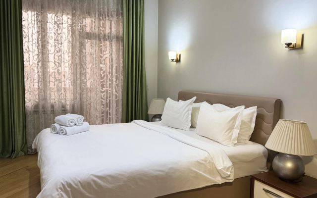 Апартаменты с 1 спальней и балконом от Sweet Home