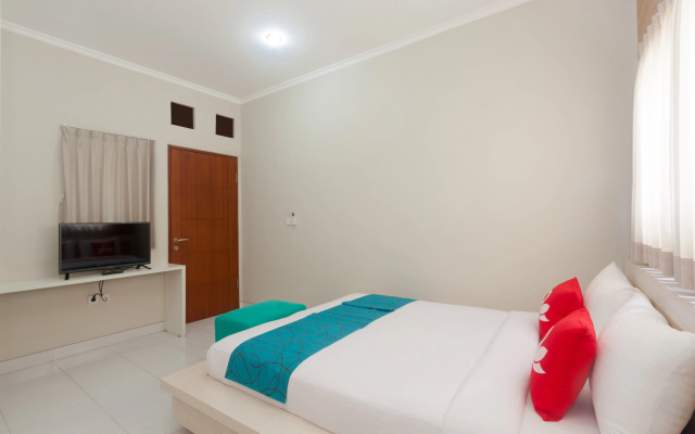 Отель ZEN Rooms Nusa Dua Fiesta