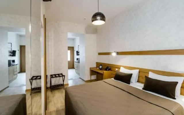Guest rooms · Tbilisi — photo 36